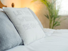 Tŷ Summerfield by Dream Short Stays